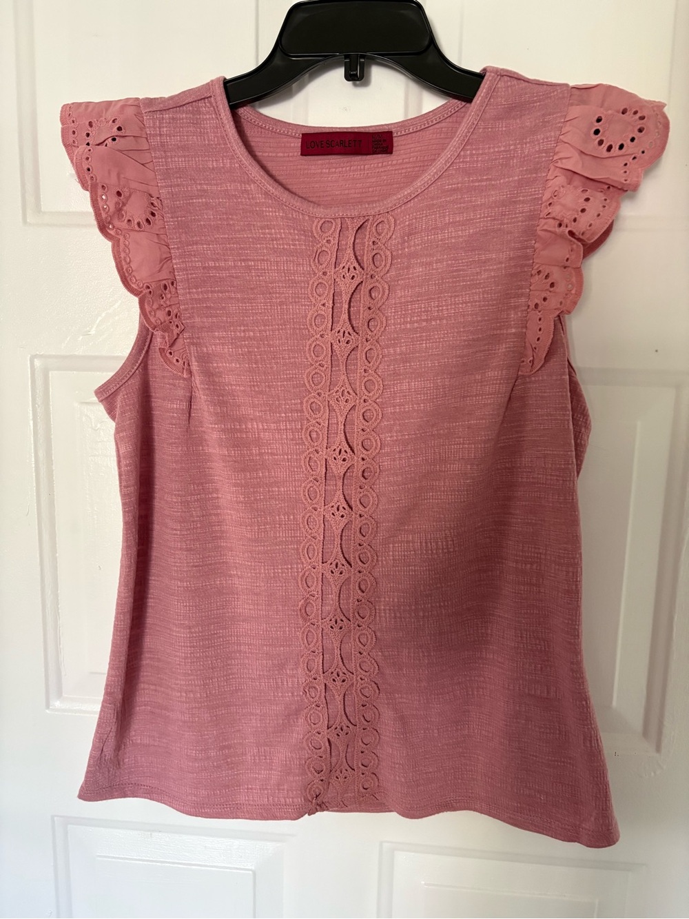 Scarlett Rose-Pink Eyelet Lace Trim Tank